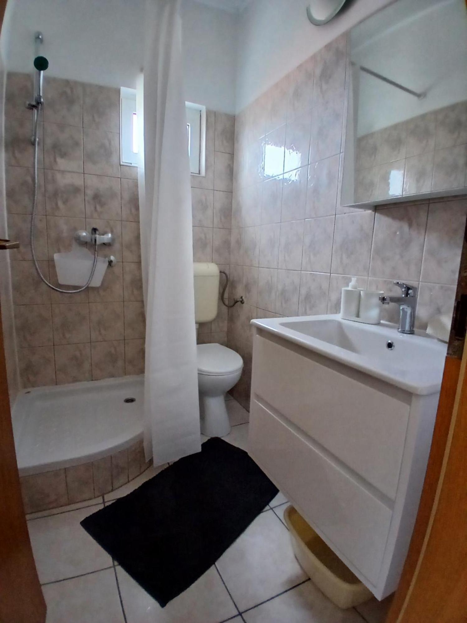 Apartmani Fani 2 Min Walking From Sea Orebić Esterno foto